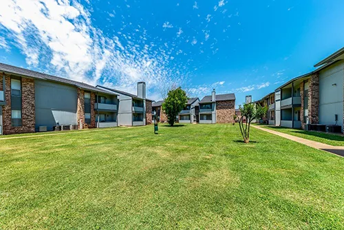 Arbor Creek exterior